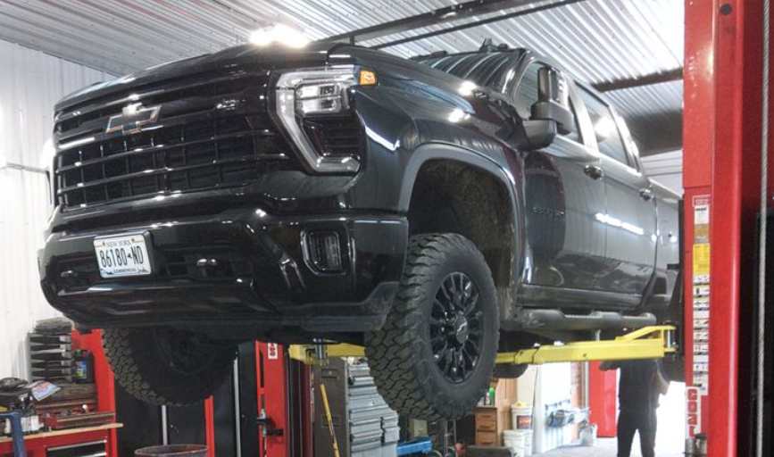 AUTO REPAIR